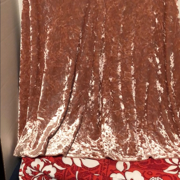 Tank top - Picture 2 of 9